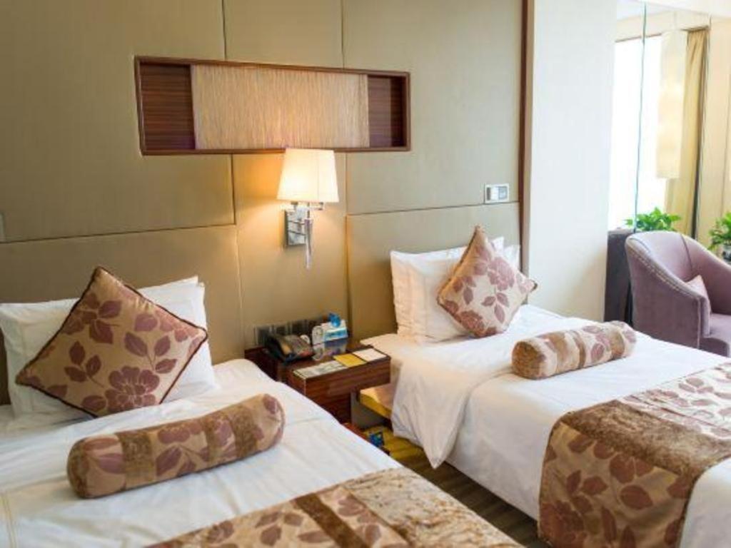 Jinan Silver Plaza Quancheng Hotel 外观 照片