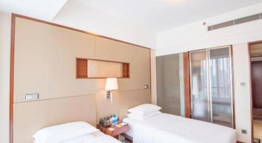 Jinan Silver Plaza Quancheng Hotel 外观 照片